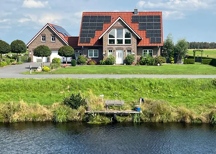 Ferienwohnung Haus Moorblick Mit Garten In Kanallage