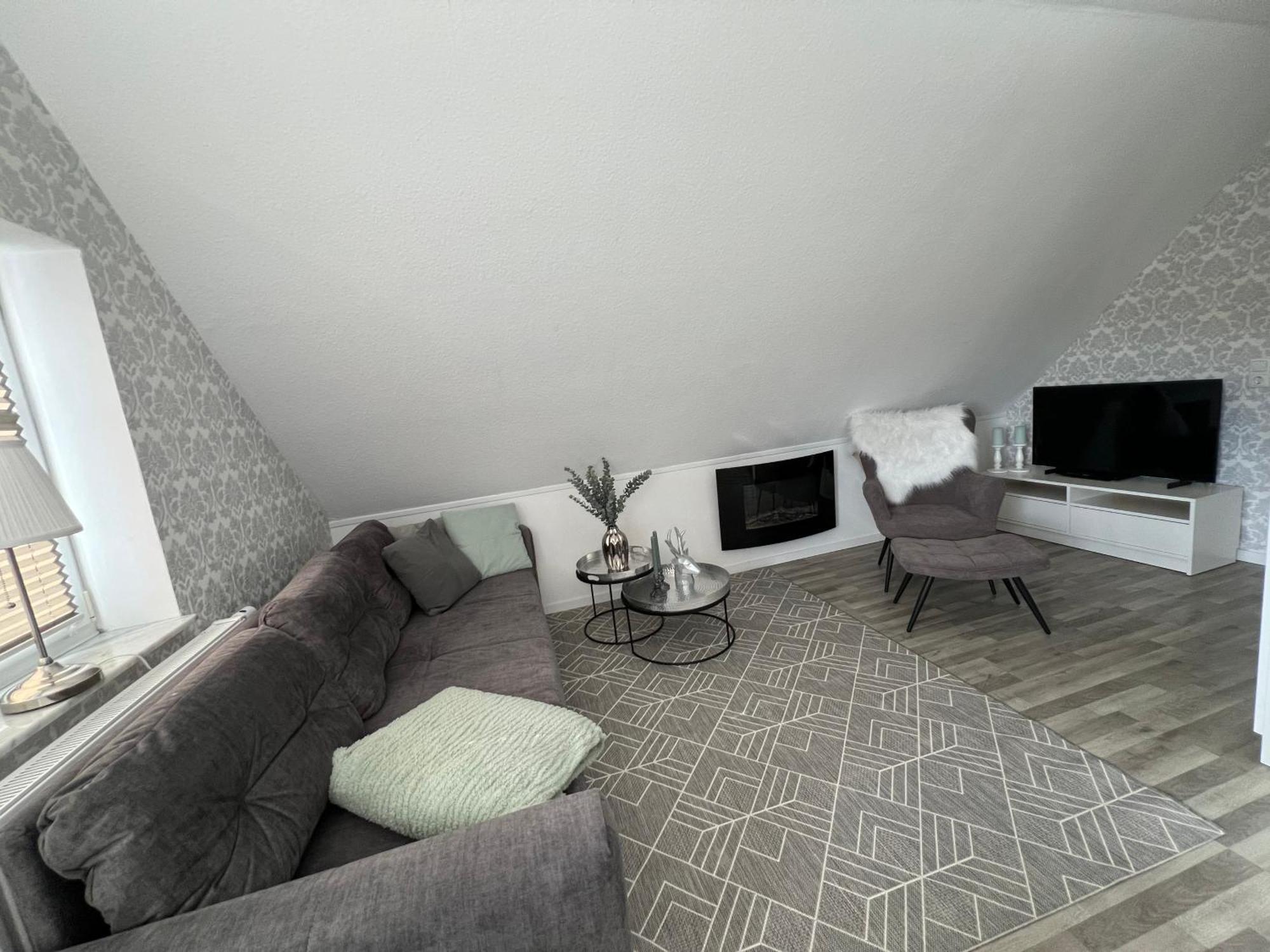 Haus Moorblick Mit Garten In Kanallage Wiesmoor